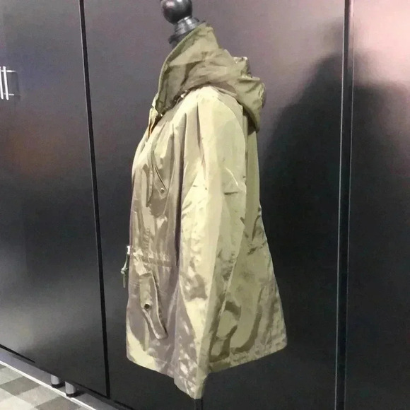 Charter Club Water Resistant hooded,zip/snap/front,elastic waist,pockets jacket - Picture 4 of 11